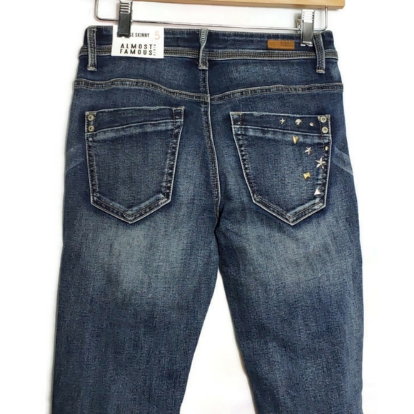 Skinny Jeans Distressed Denim STUDDED NWT - Picture 6 of 9